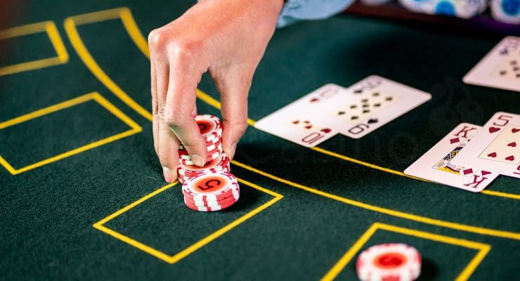 Blackjack -återförsäljare vinner utbetalning